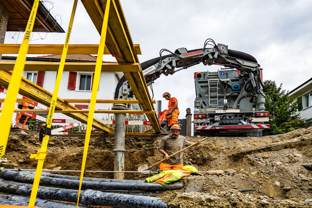 Emergency repair and leak response